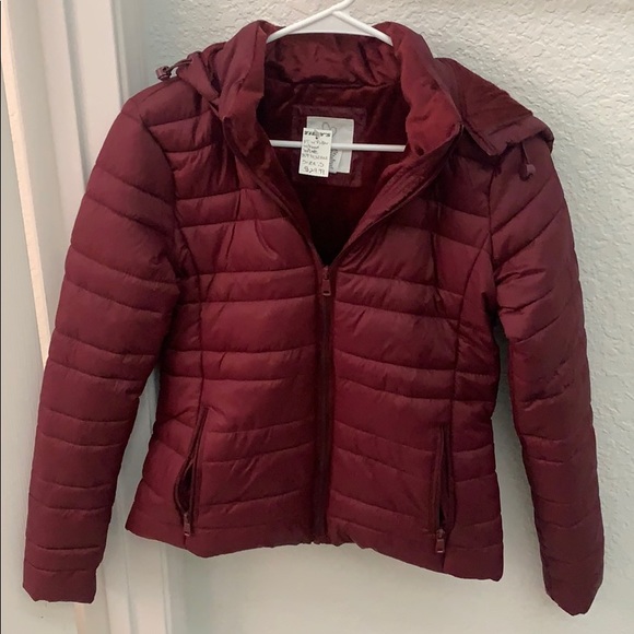 Burgundy jacket - Picture 1 of 4